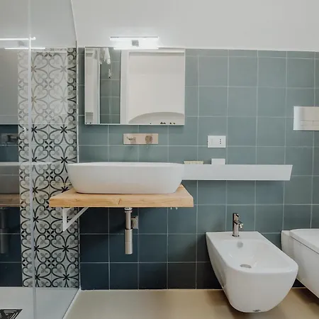 Hidden House By Monholiday Apartment *